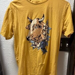 Ariat Mustard Cow Graphic Tee